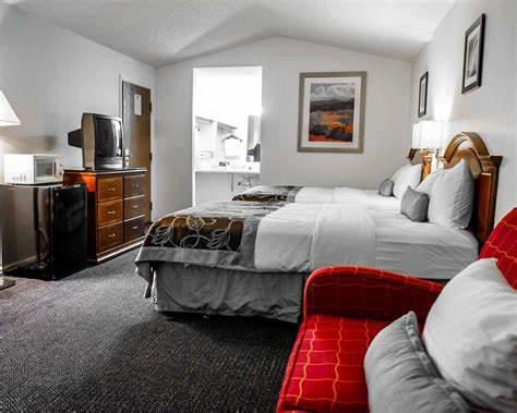 Budget Host Inn and Hotel